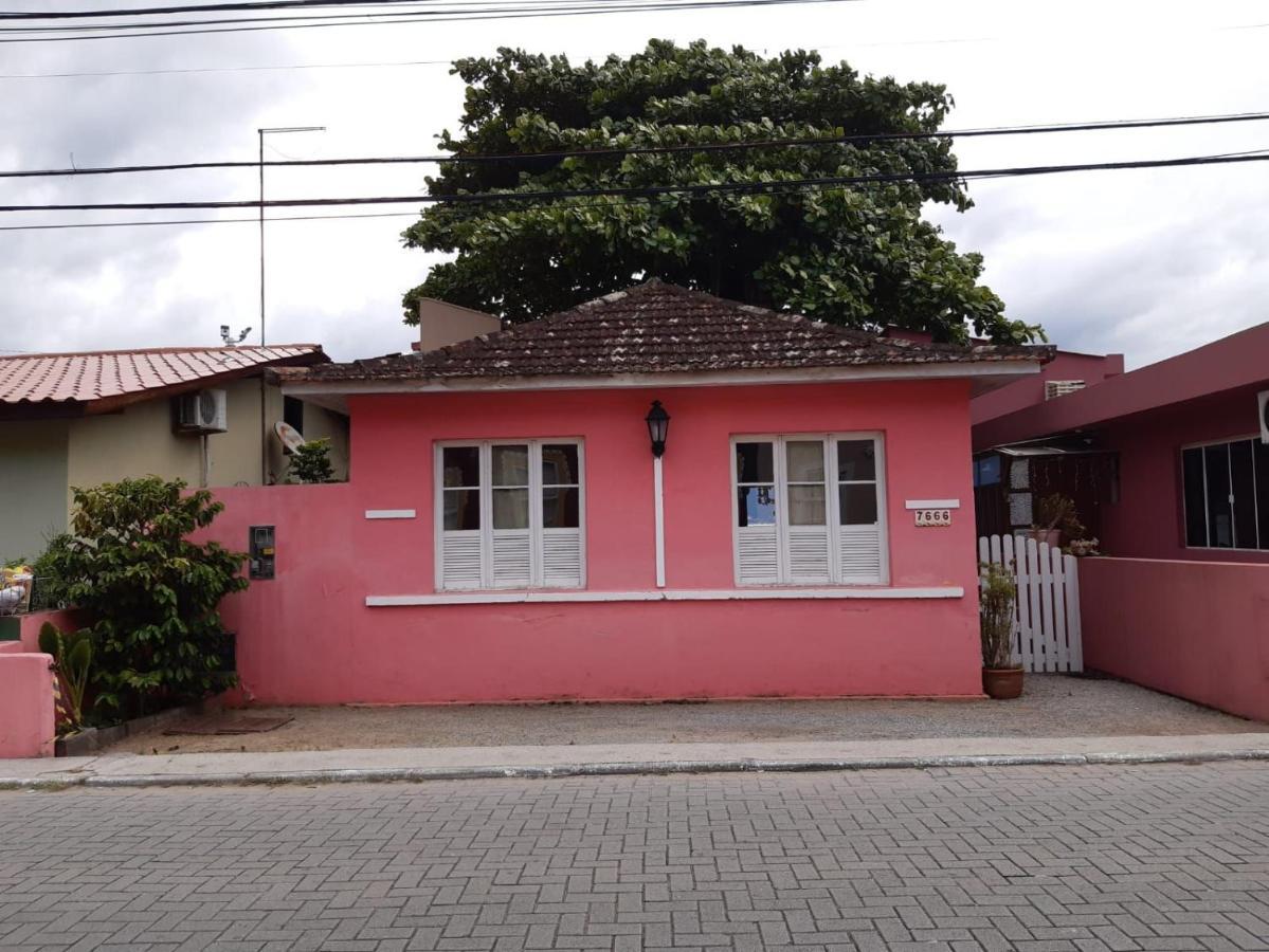 Studio Casa Da Arvore, Pe Na Areia, Ribeirao Da Ilha, Флорианополис Экстерьер фото